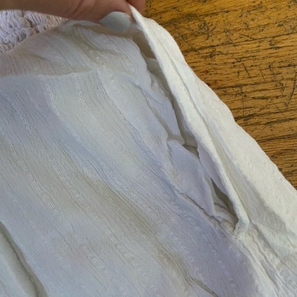 AE Soft Shorts - Picture 3 of 4